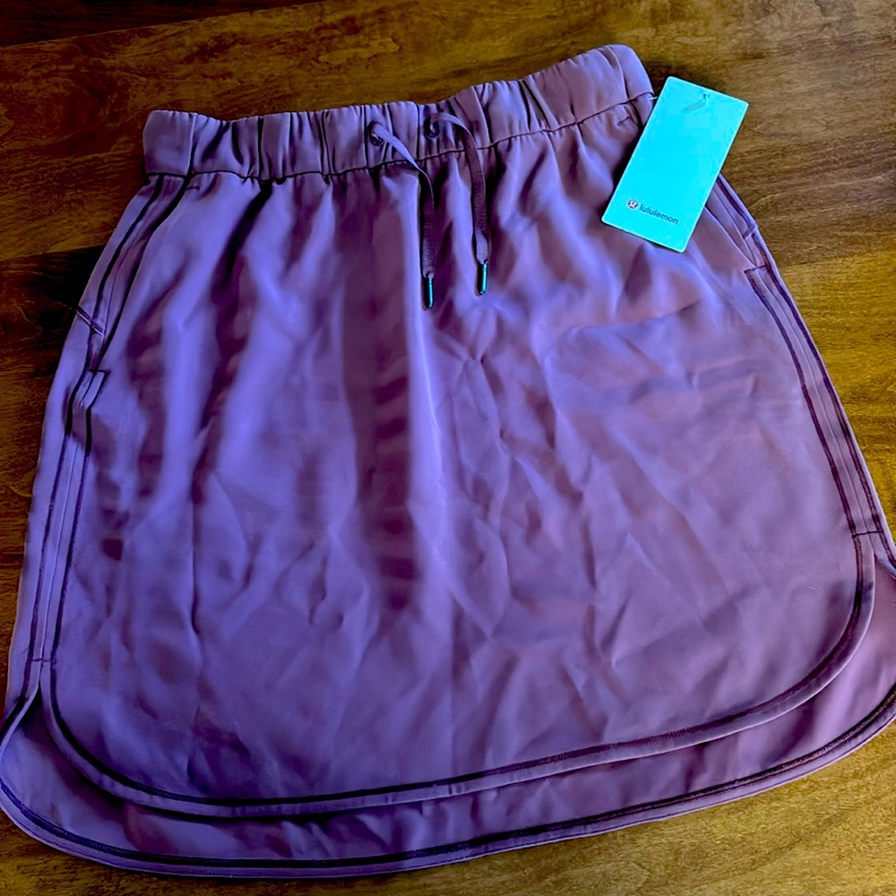 Lululemon On the Fly Skirt
